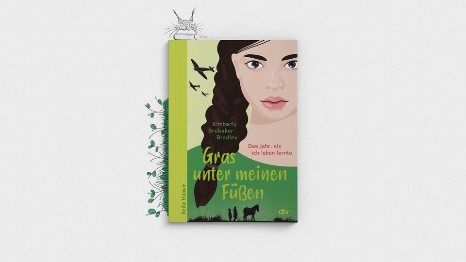 Buchcover Luchs des Monats: "Gras unter meinen Füßen", Kinderroman von Kimberly Brubaker Bradley