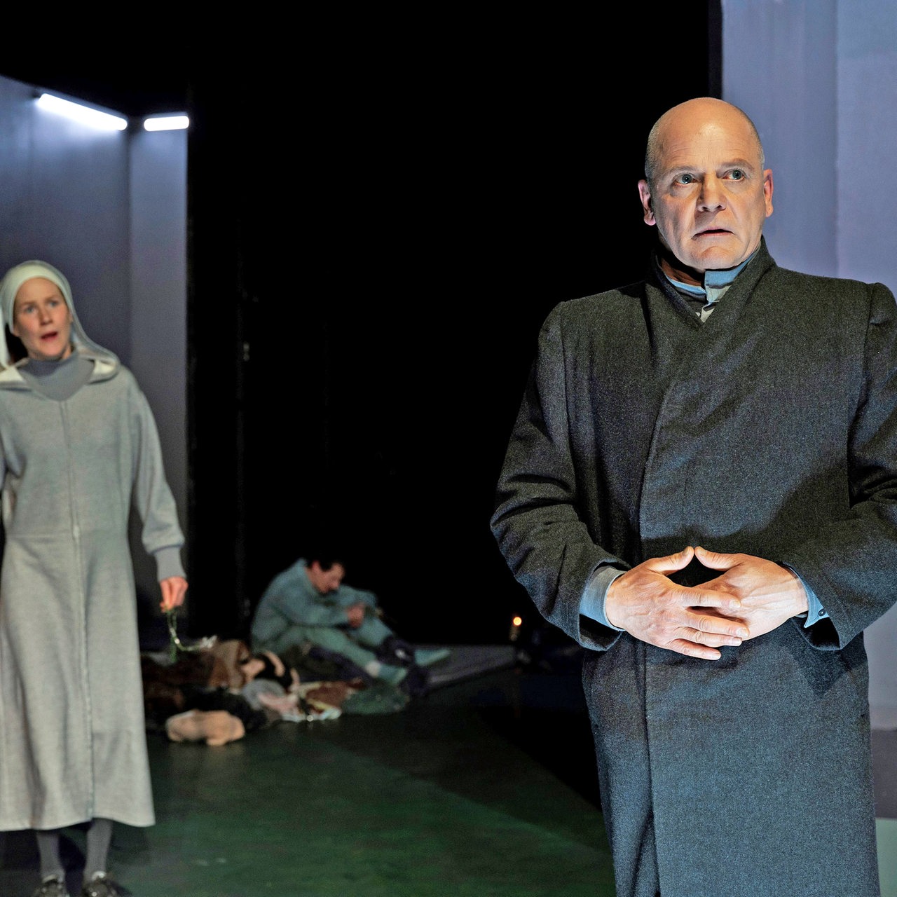 Bühnenszene der Bremer Shakespeare Company "Maß für Maß"