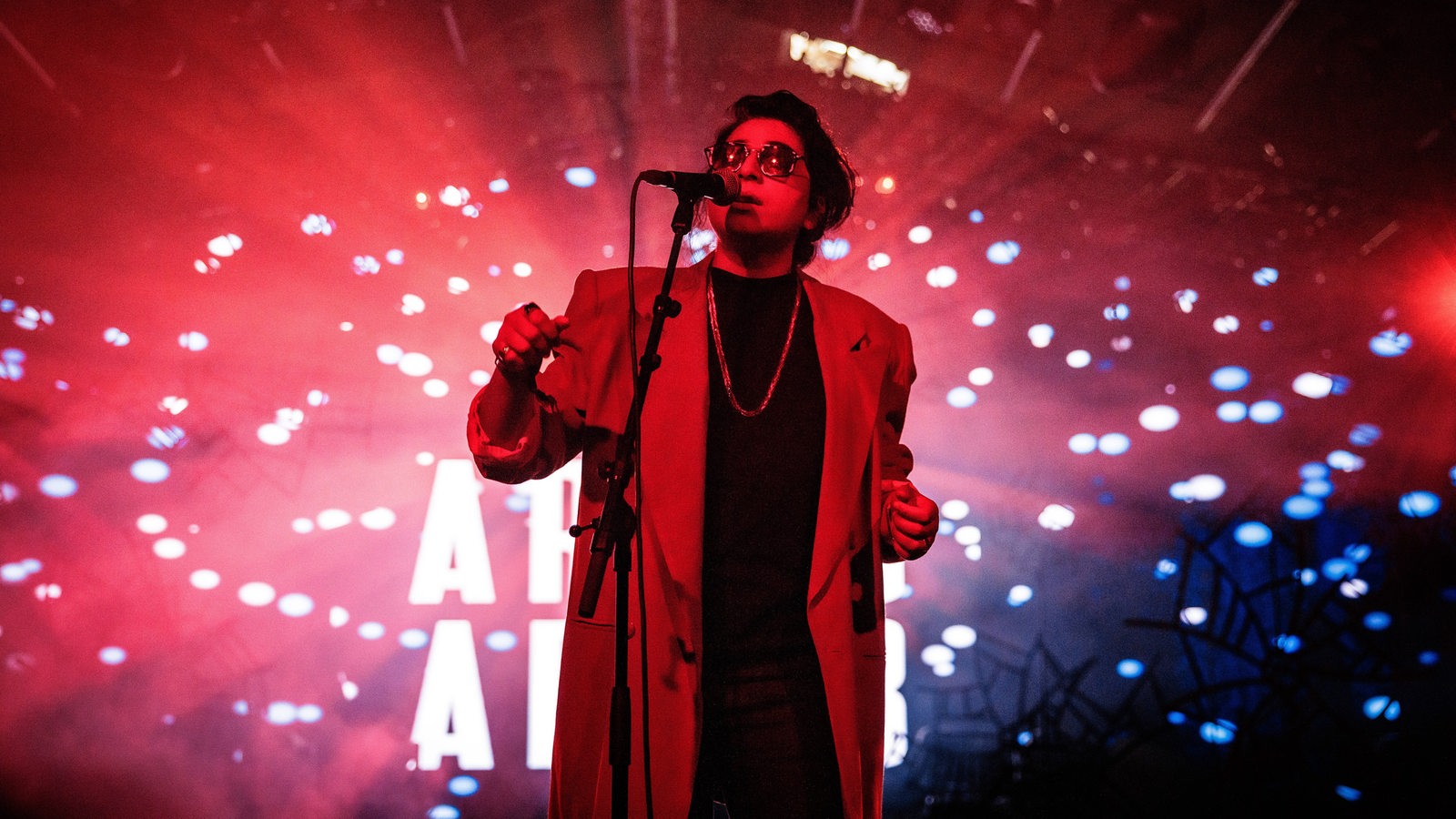 Die Pakistanische Sängerin Arooj Aftab in Roskilde 2022