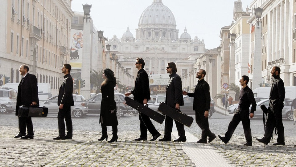 Das Instrumentalensemble Concerto Romano in den Straßen Roms