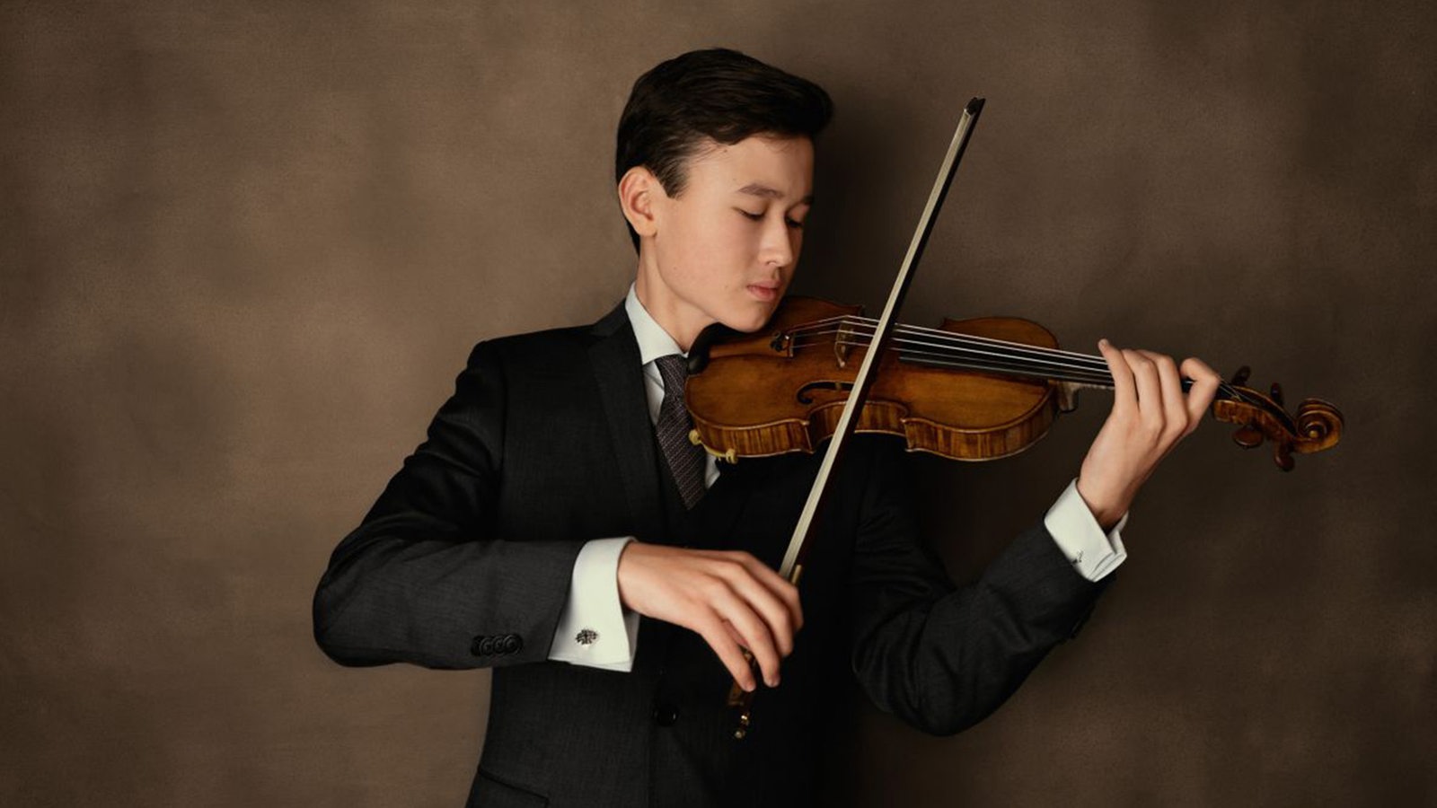 Violinist Daniel Lozakovich