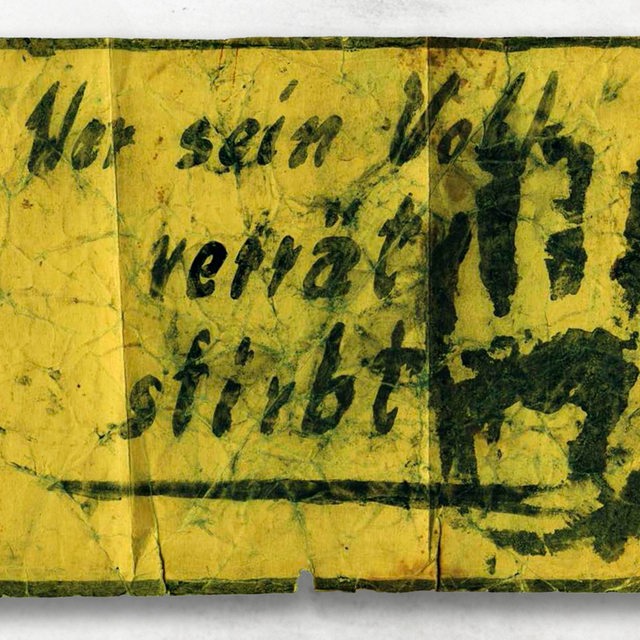 Historisches sog. Werwolf-Schild vom Tatort:"Wer sein Volk verrät stirbt"!