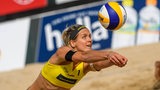 Laura Ludwig bei einem Volleyballspiel am Timmendorfer Strand (Archivbild)