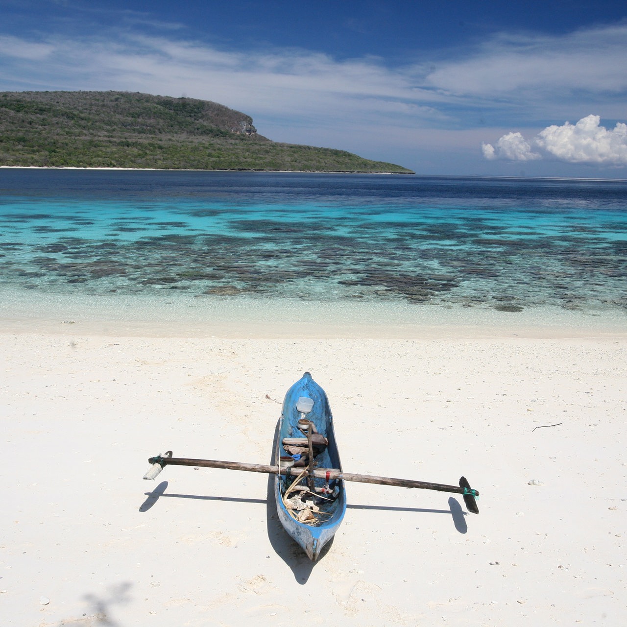Strand mit einem Boot auf Ost-Timor (Archivbild)