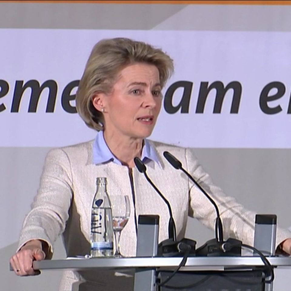 Ursula von der Leyen (CDU) 