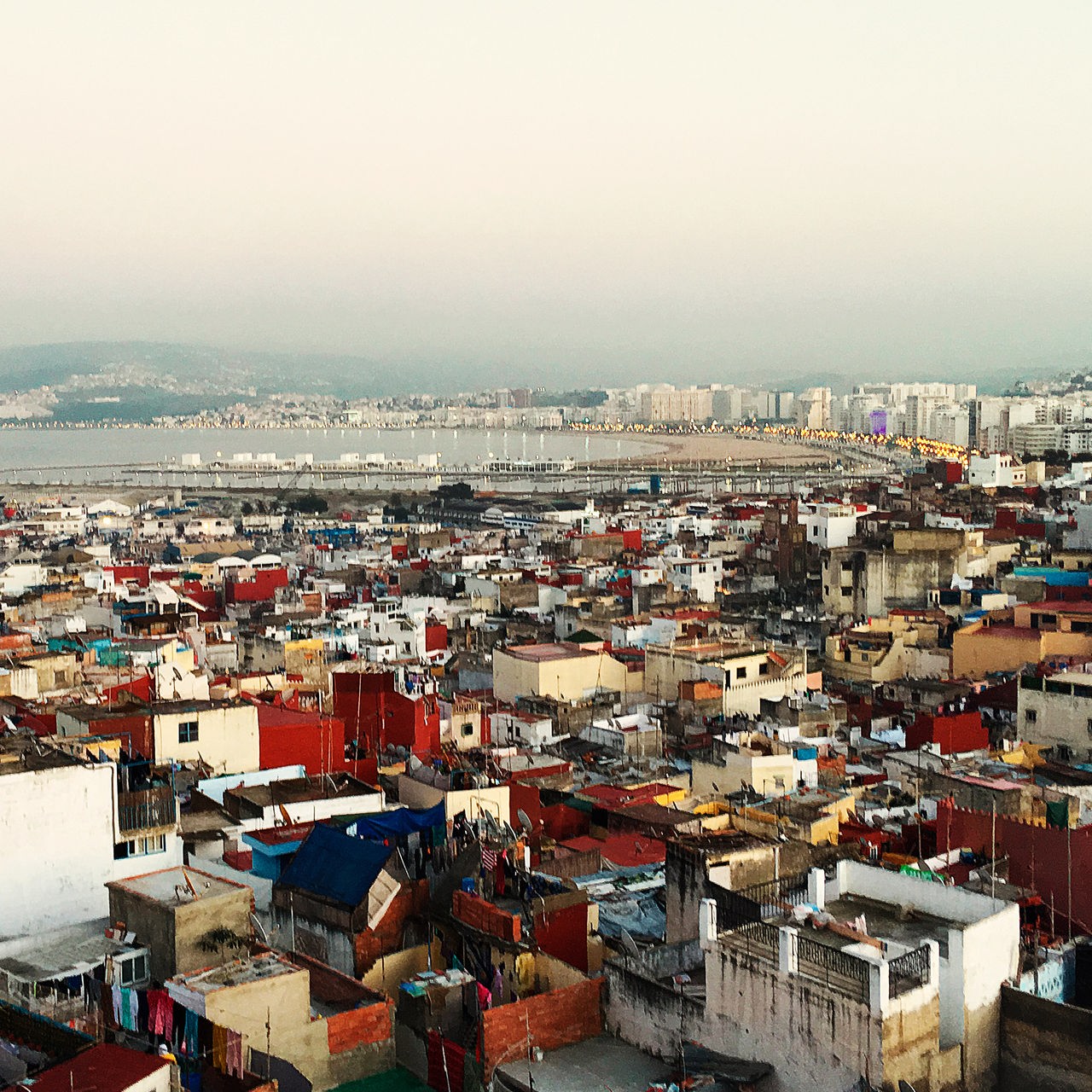 Blick auf den Hafen von Tanger