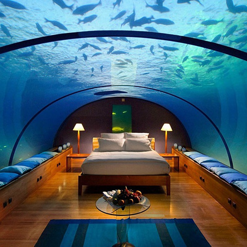 Ein Schlafzimmer in einem Unterwasserhotel