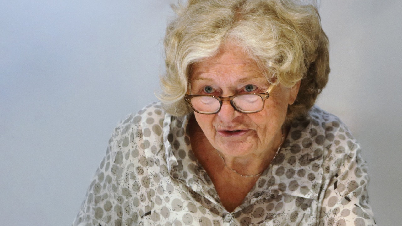 Porträt der Schauspielerin Ursula Hinrichs