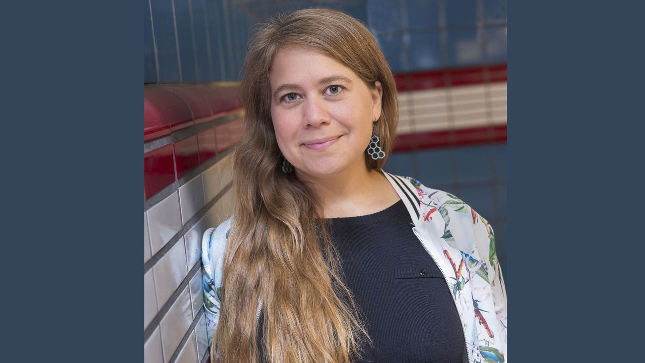 Porträt von Julia von Lucadou