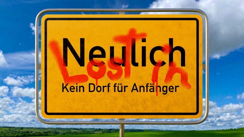 Ortsschild mit dem Schriftzug: Neulich, kein Ort für Anfänger und darüber die Worte: Lost in