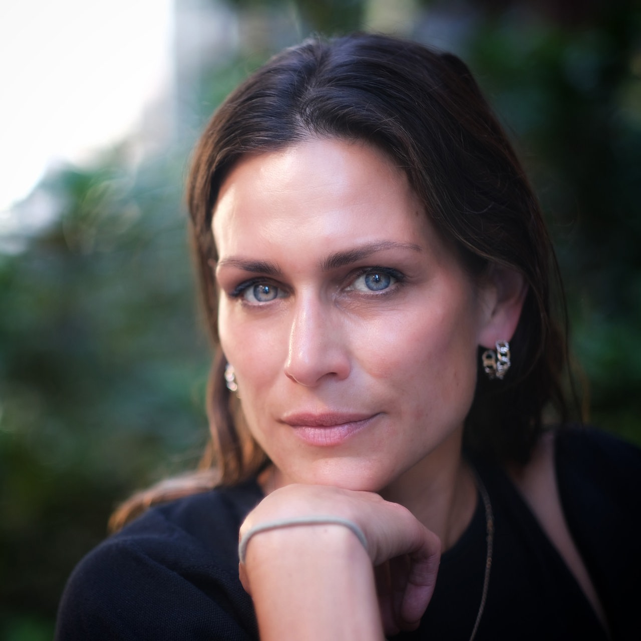 Porträt von Shila Behjat