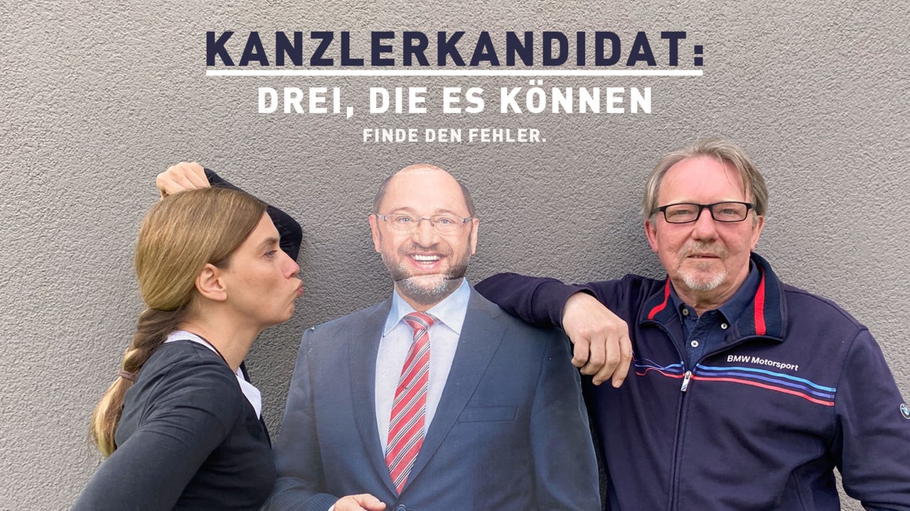 Tina Voss und Dietmar Wischmeyer mit einem Martin Schulz aus Pappe