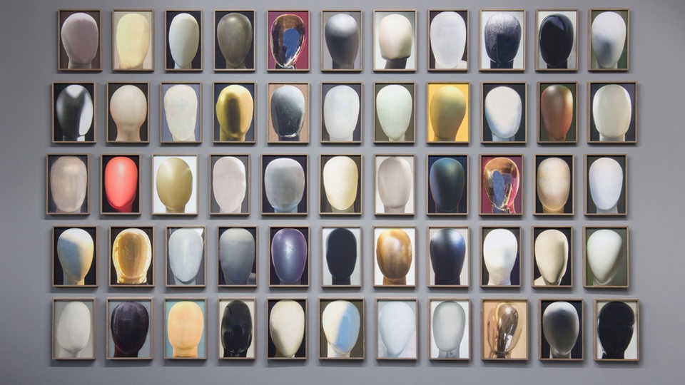 Louisa Clement: "heads", 1–55, 2014–2015, Sammlung der Stiftung Kunst und Natur, Bad Heilbrunn, © Louisa Clement